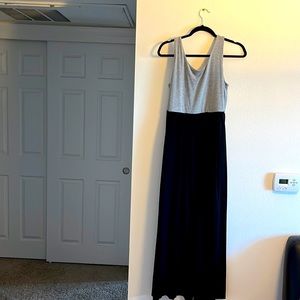 Long black and gray maxi dress with pockets, size Medium